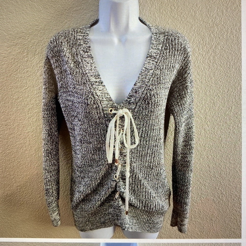 Guess Sweater Womenās Lace up Long Sleeve Boho Y2K V Neck Nautical 90ās Sz M